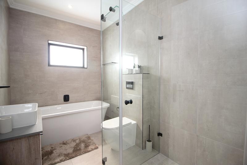 3 Bedroom Property for Sale in Tergniet Western Cape